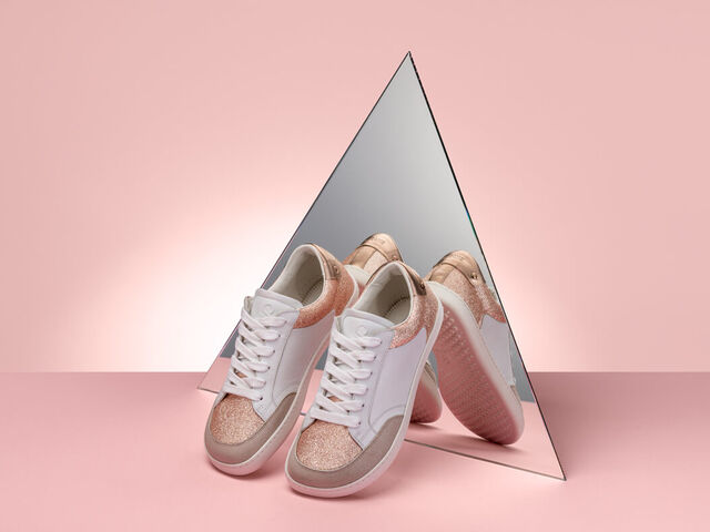 product photography, product photographer, eshop, shapen barefoot, charm pink, eshop, ecommerce, eshop photography