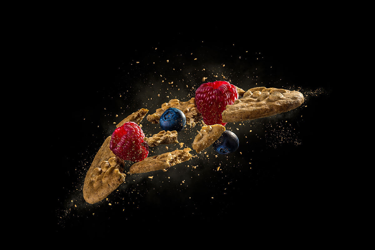 Dusan Holovej - product and advertising photography - BB DOBRE RANO BISCUIT EXPLOSION